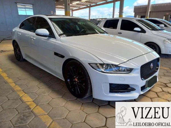Jaguar XE R-SPORT SI4 2015 2016 